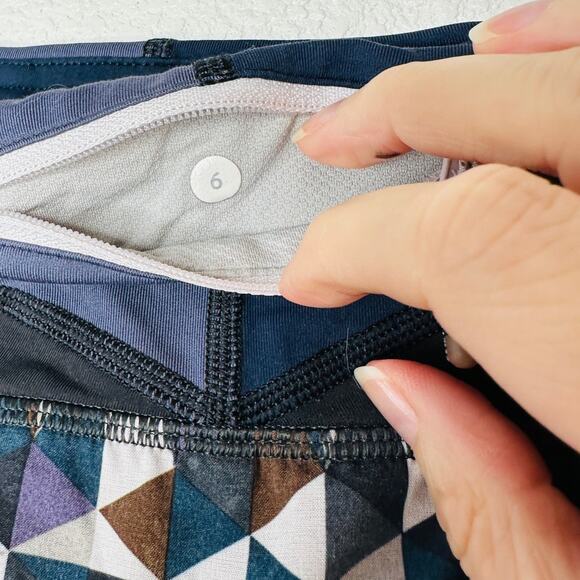 Lululemon Run Speed Shorts Stain Glass Love Neutral Blush Shorts 6 - Picture 7 of 10